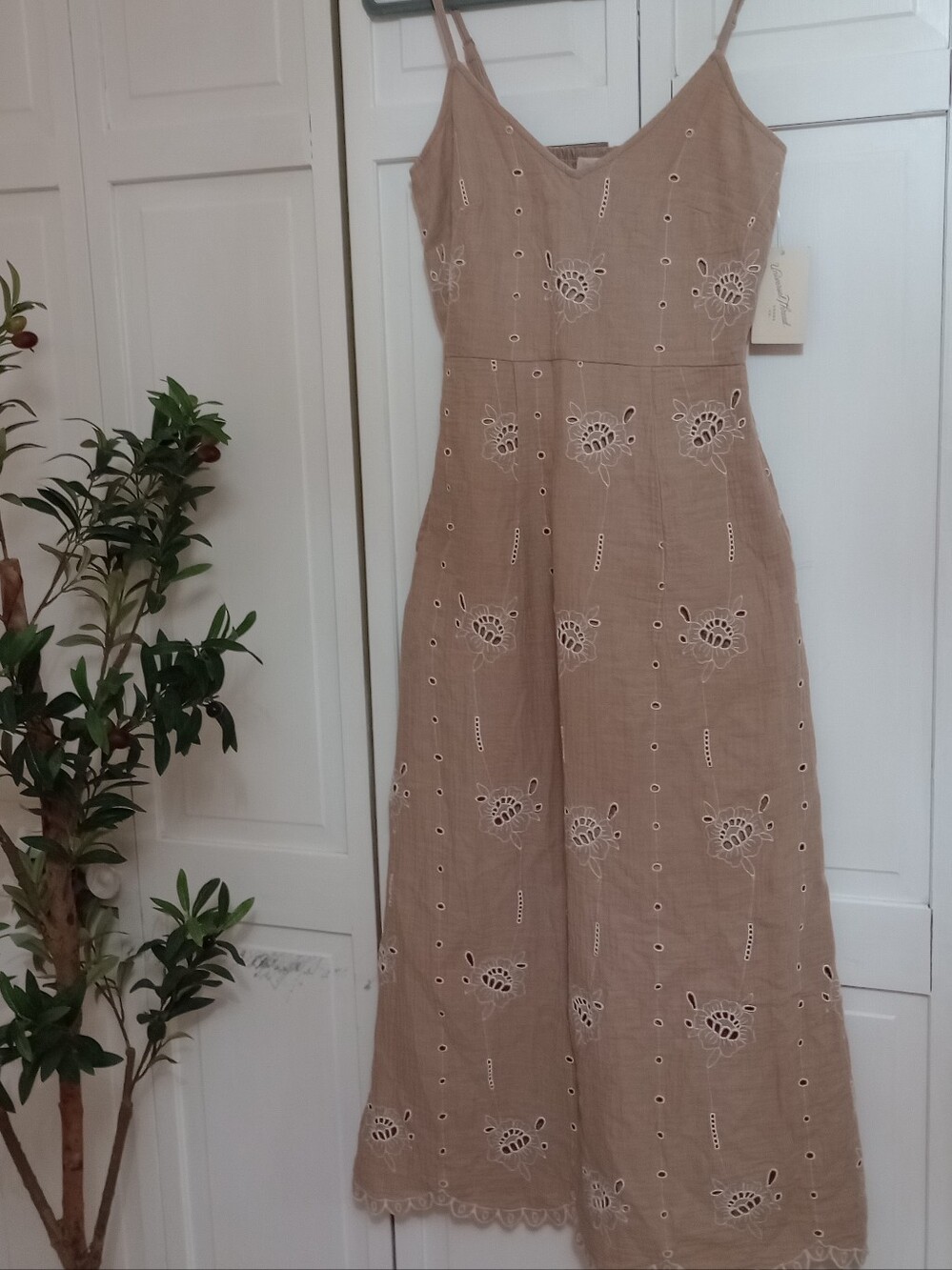 NWT Universal Thread Women's Crafted Midi Sundress Size XS